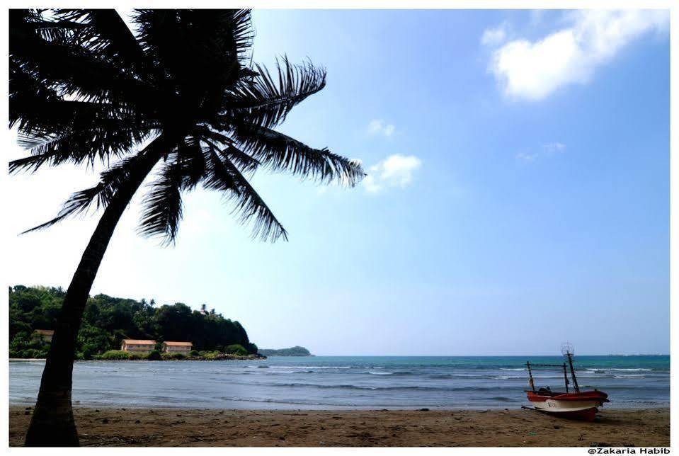 Lavendish Beach Resort Унаватуна Экстерьер фото